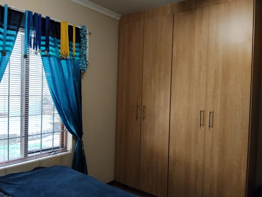 To Let 3 Bedroom Property for Rent in Cashan North West